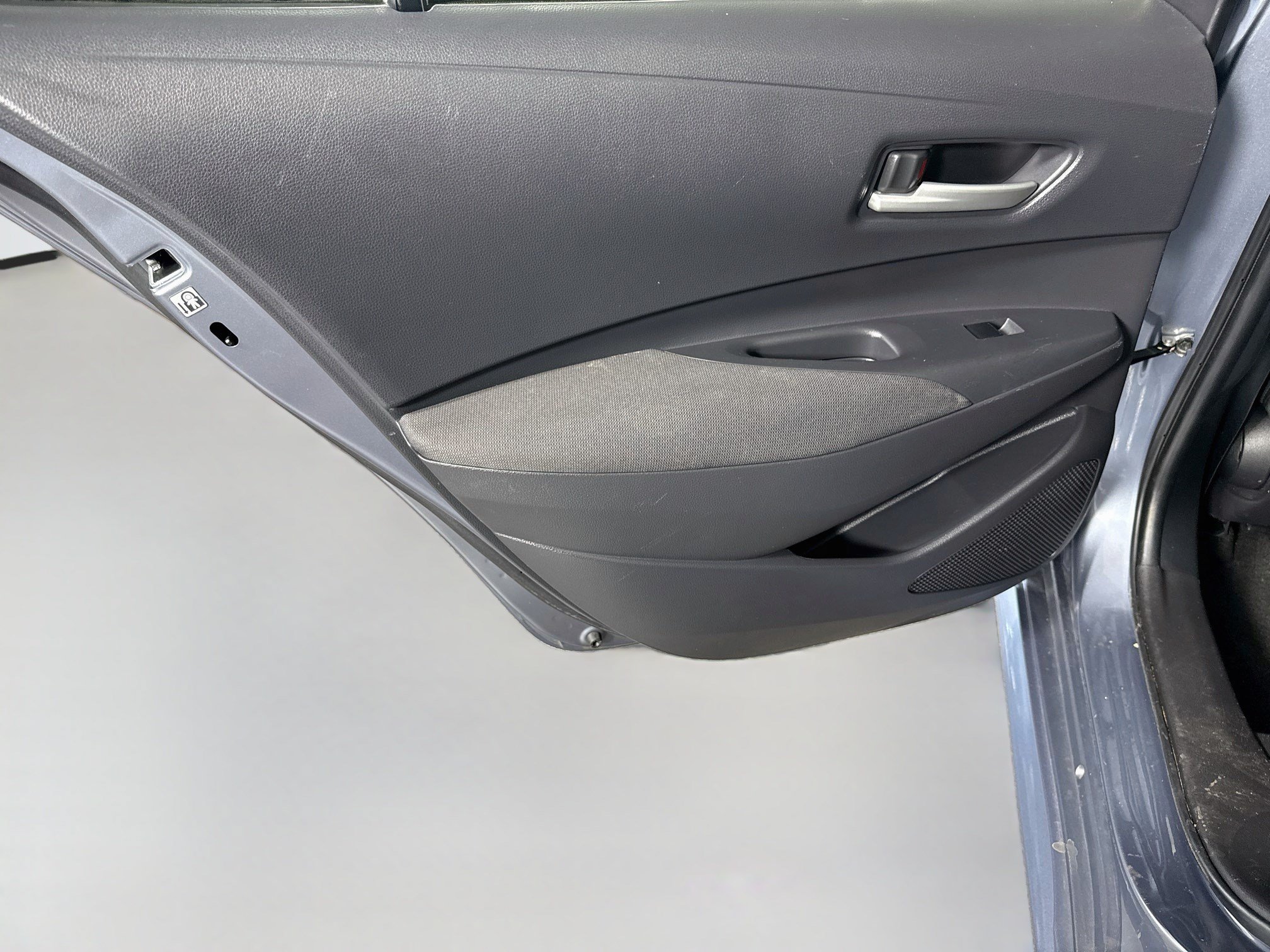 Used 2021 Toyota Corolla LE FWD image 25