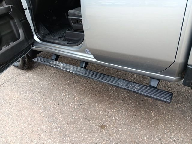 Used 2025 Chevrolet Silverado 2500 Custom w/ Custom Value Package image 27