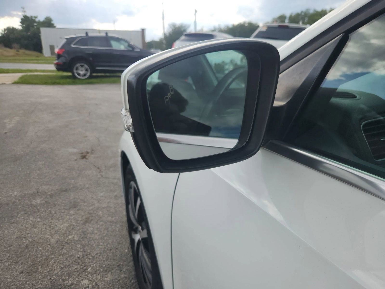 Used 2017 Volkswagen Jetta SE FWD image 23