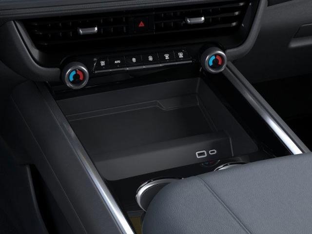 New 2025 Chevrolet Suburban LS image 23