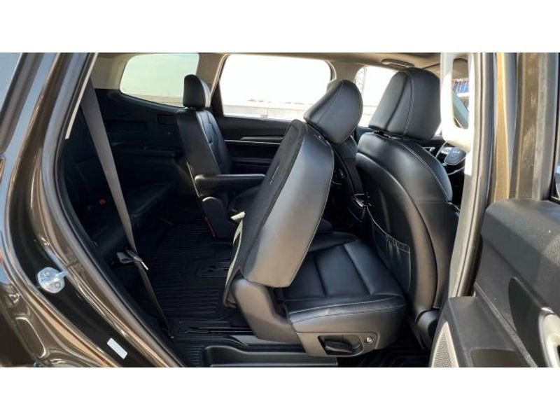 Used 2022 Kia Telluride S image 23