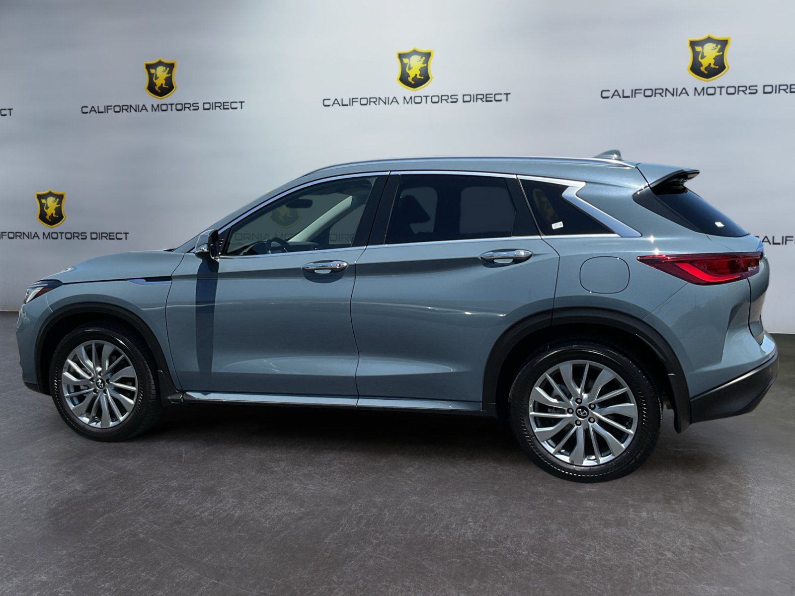 Used 2024 INFINITI QX50 Luxe FWD image 8