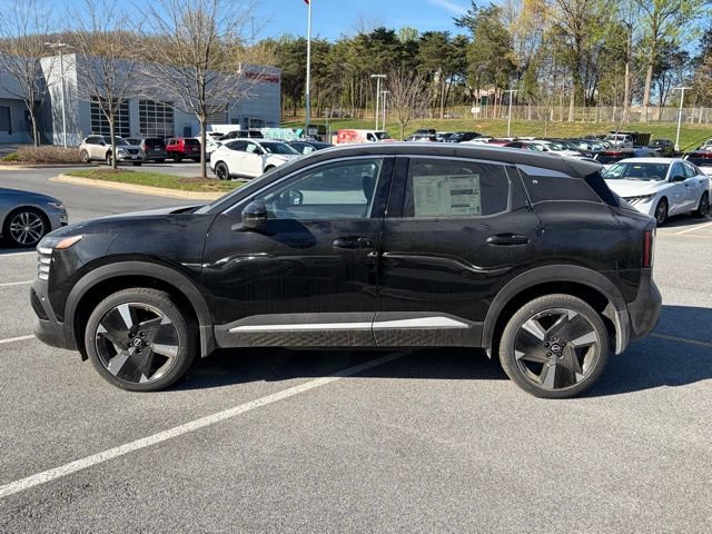 New 2026 Nissan Kicks SR FWD image 4
