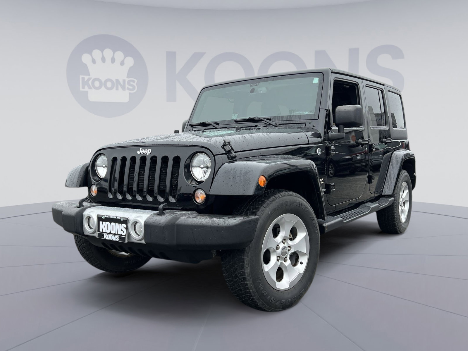 Used 2015 Jeep Wrangler Unlimited Sahara w/ Connectivity Group image 1