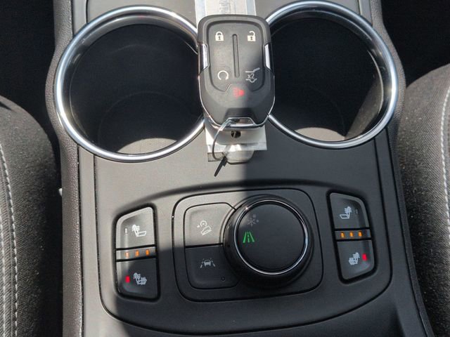 Used 2023 GMC Terrain SLE w/ Driver Convenience Package FWD image 16