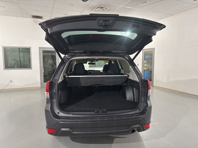 Used 2023 Subaru Forester Premium AWD/4WD image 12