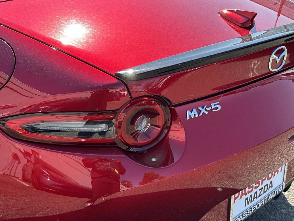 New 2026 MAZDA MX-5 Miata Club RWD image 8