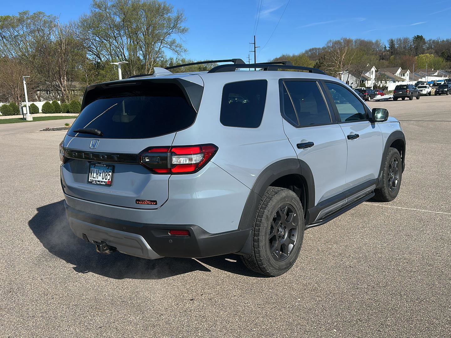 Used 2023 Honda Pilot TrailSport image 3