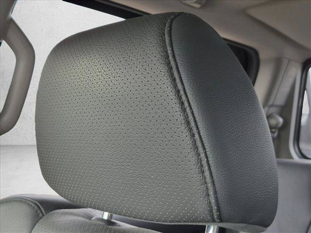 Used 2014 Honda Ridgeline SE image 14