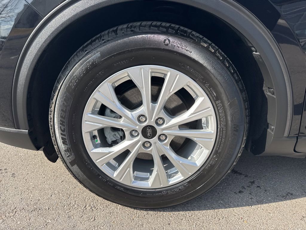 Used 2023 Ford Escape Active w/ Tech Pack #2 image 32
