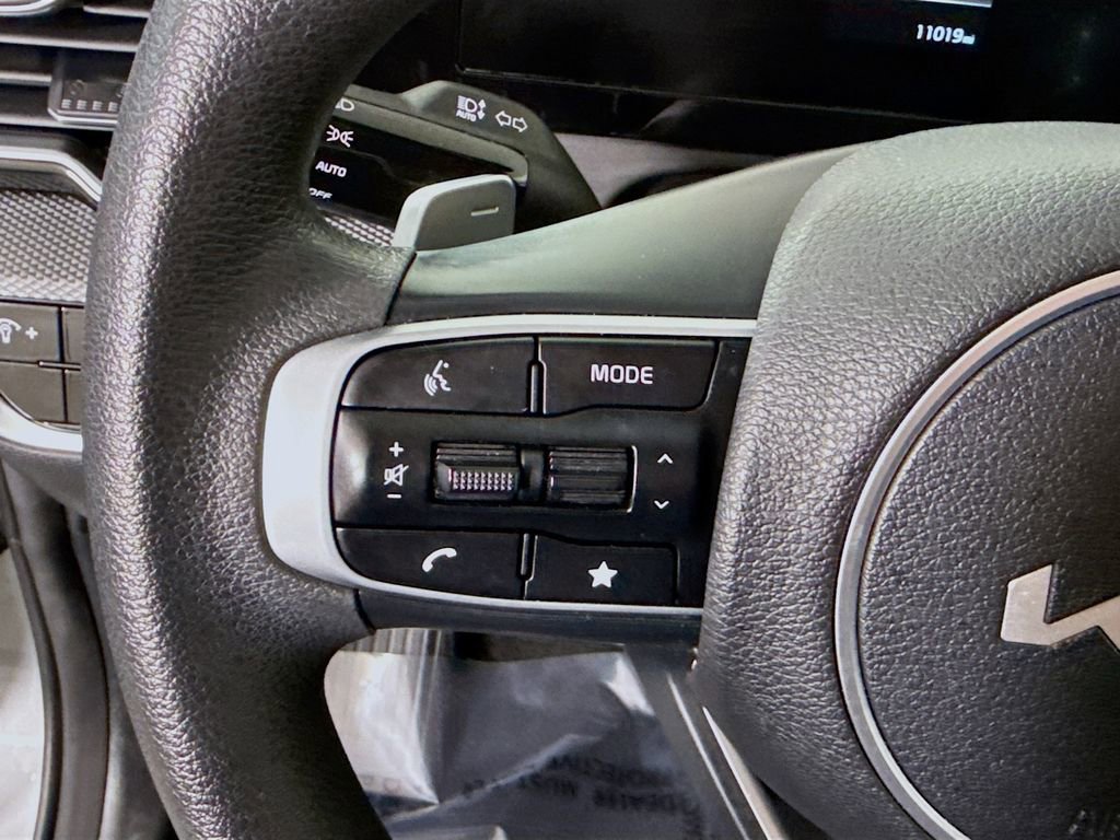 Used 2024 Kia Sportage LX image 20