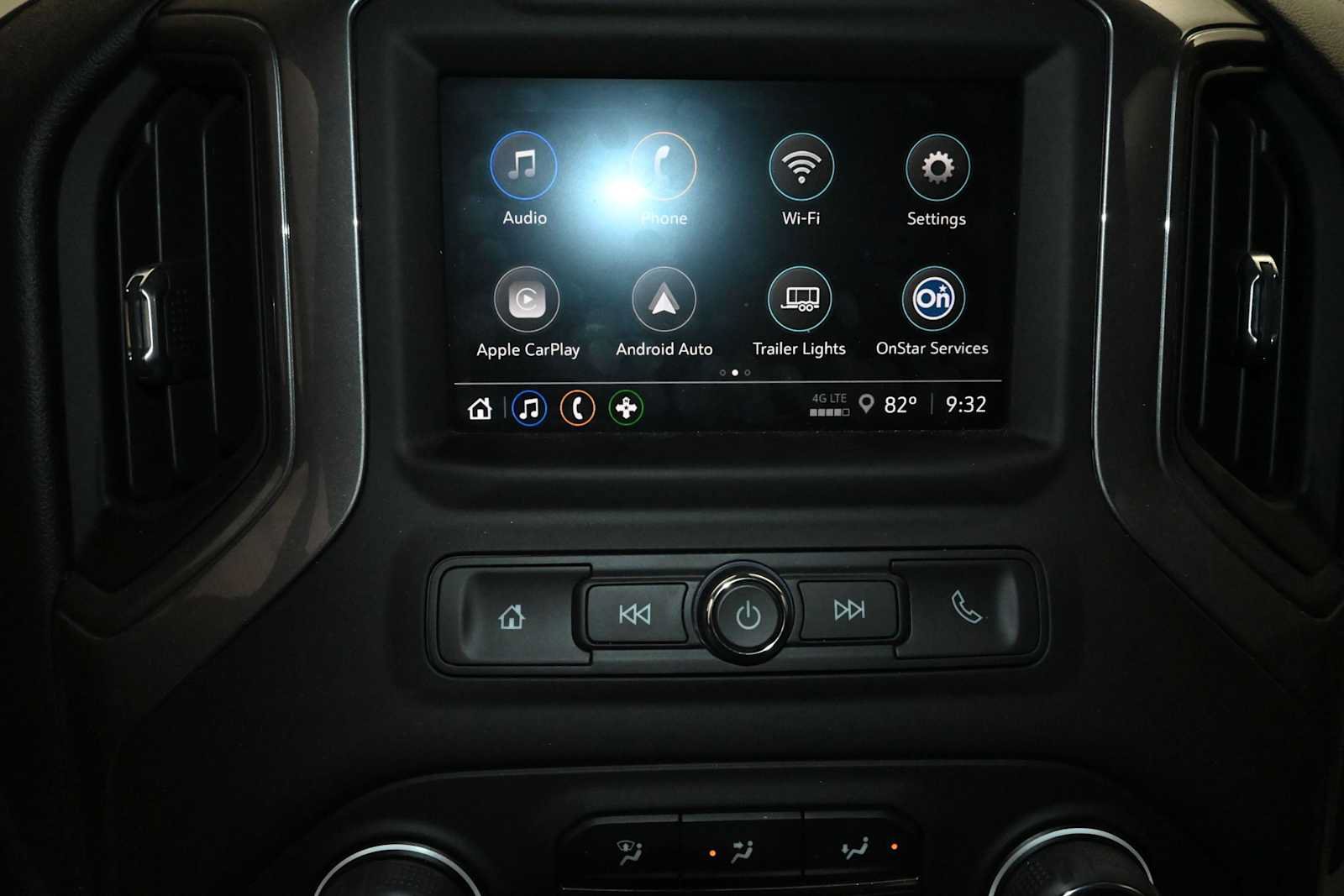 Used 2024 Chevrolet Silverado 1500 Custom AWD/4WD image 21