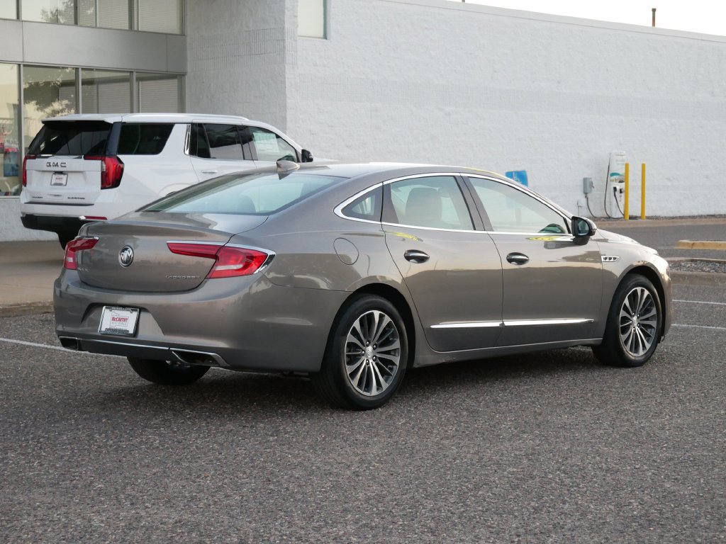 Used 2018 Buick LaCrosse Essence FWD image 3