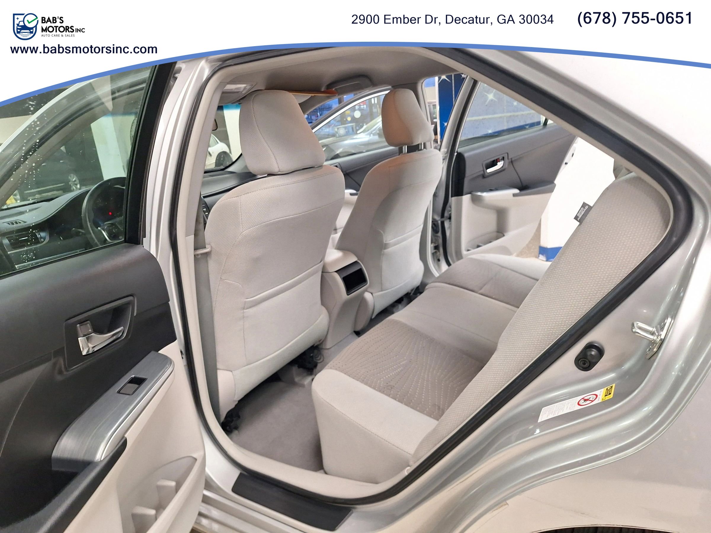 Used 2012 Toyota Camry LE FWD image 33