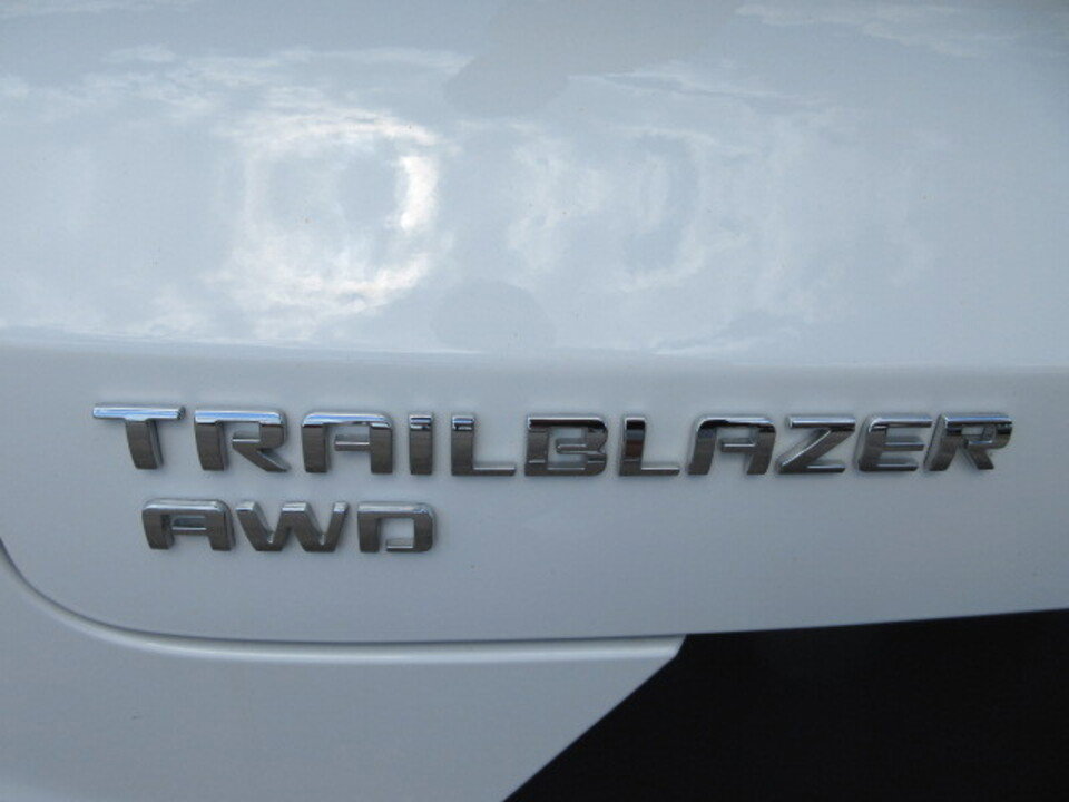 Used 2024 Chevrolet TrailBlazer ACTIV w/ Convenience Package image 5