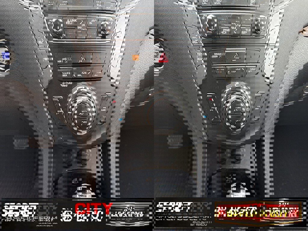 Used 2018 Hyundai Santa Fe Sport image 29