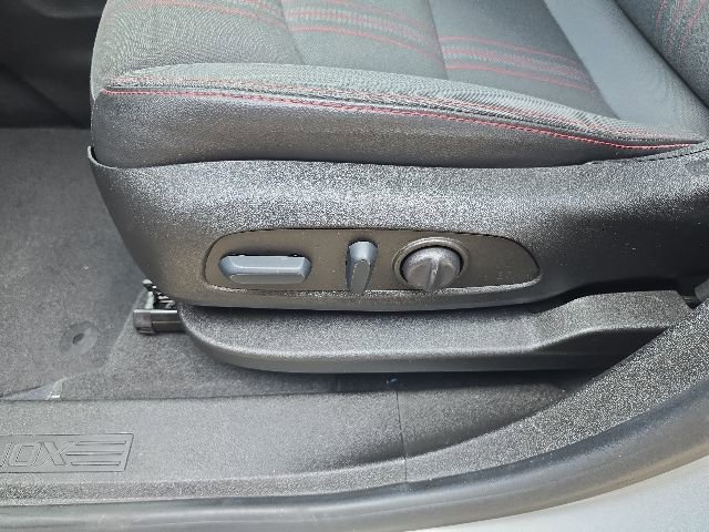 Used 2022 Chevrolet Equinox RS AWD/4WD image 15