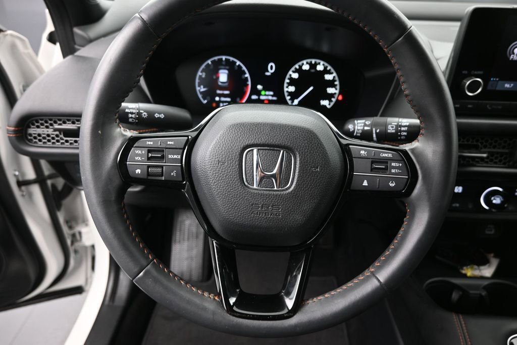 Used 2024 Honda HR-V Sport image 11