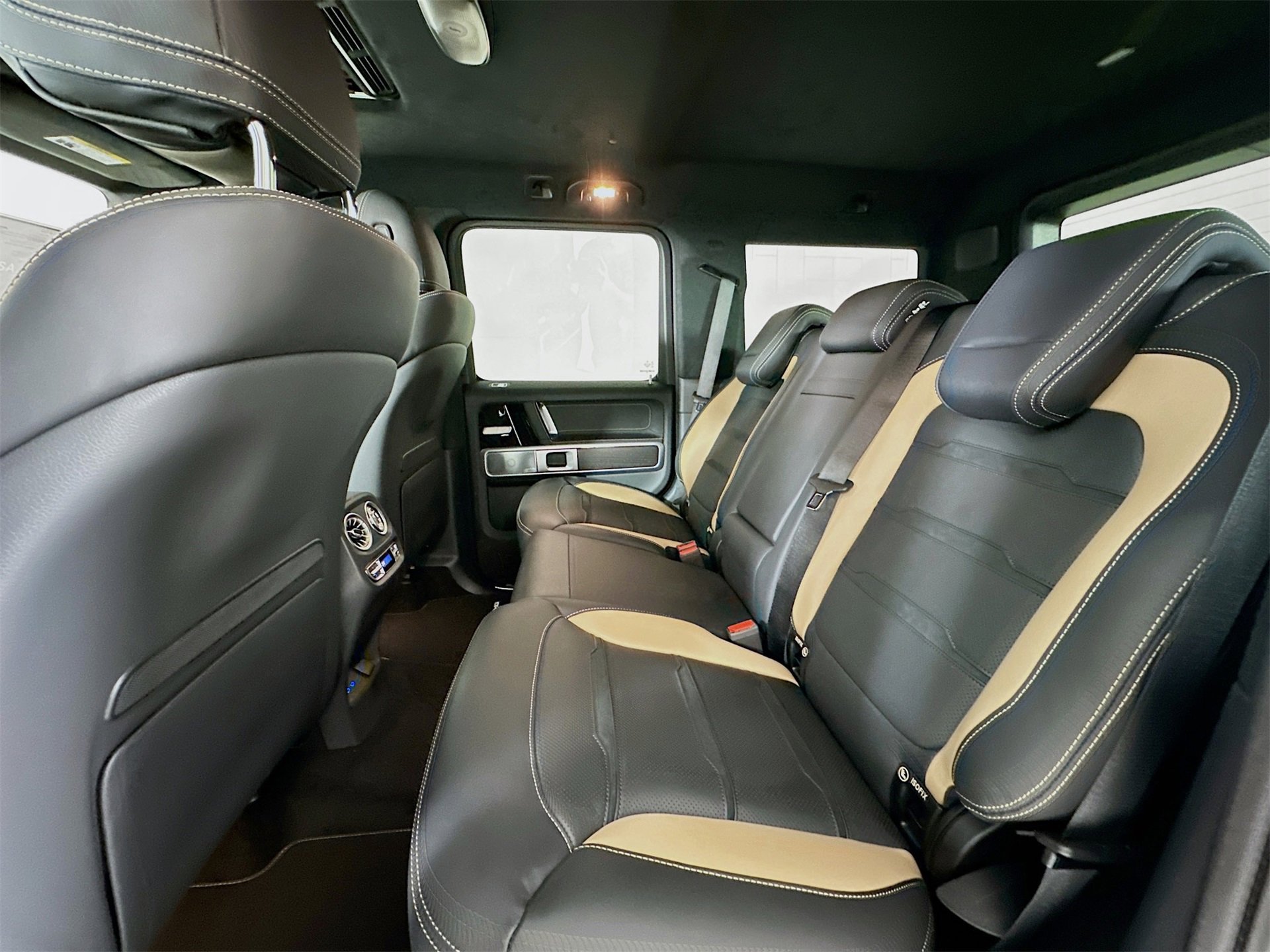 New 2026 Mercedes-Benz G 63 AMG 4MATIC image 27