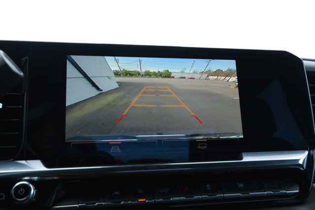 Used 2024 GMC Sierra 1500 SLT RWD image 18