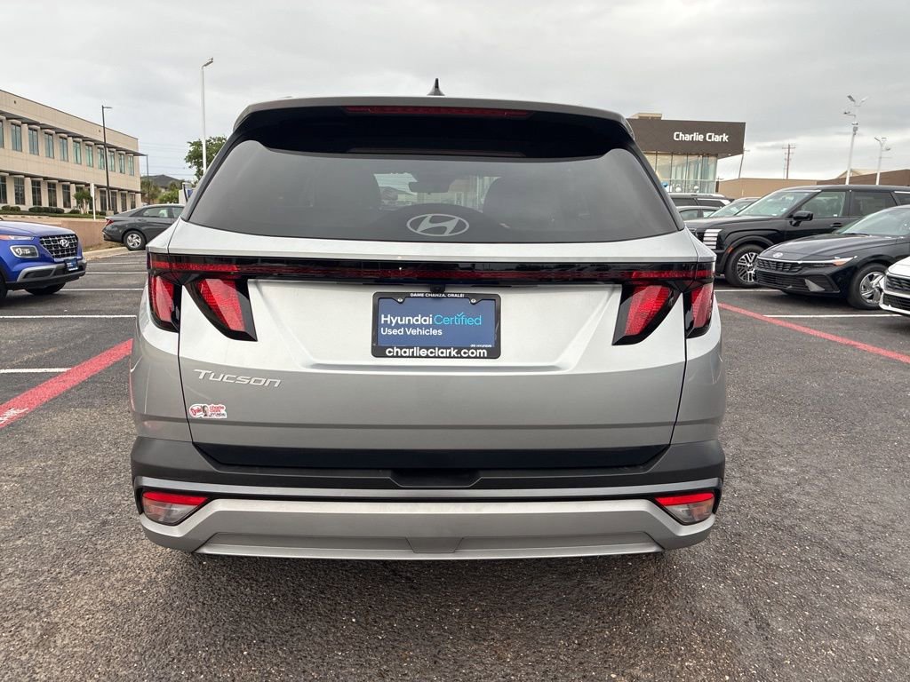 Certified 2025 Hyundai Tucson SEL image 4