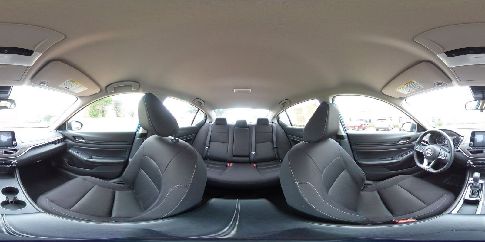 Used 2025 Nissan Altima 2.5 SV FWD image 43