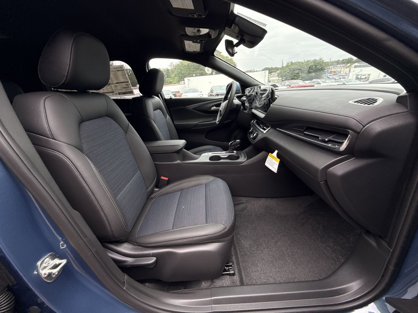 New 2026 Buick Envista Sport Touring w/ Convenience I Package FWD image 27