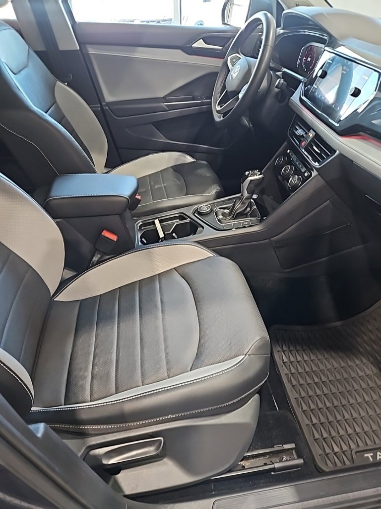 Used 2022 Volkswagen Taos SEL image 13