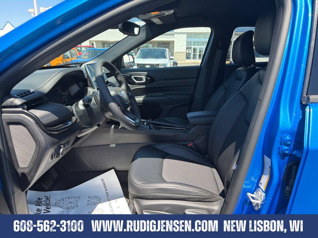 New 2026 Jeep Compass Latitude AWD/4WD image 9