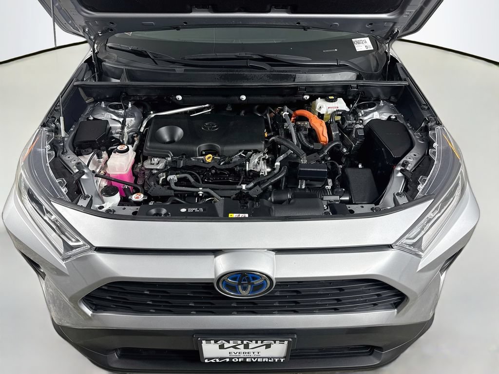 Used 2021 Toyota RAV4 XLE w/ Convenience Package AWD/4WD image 35