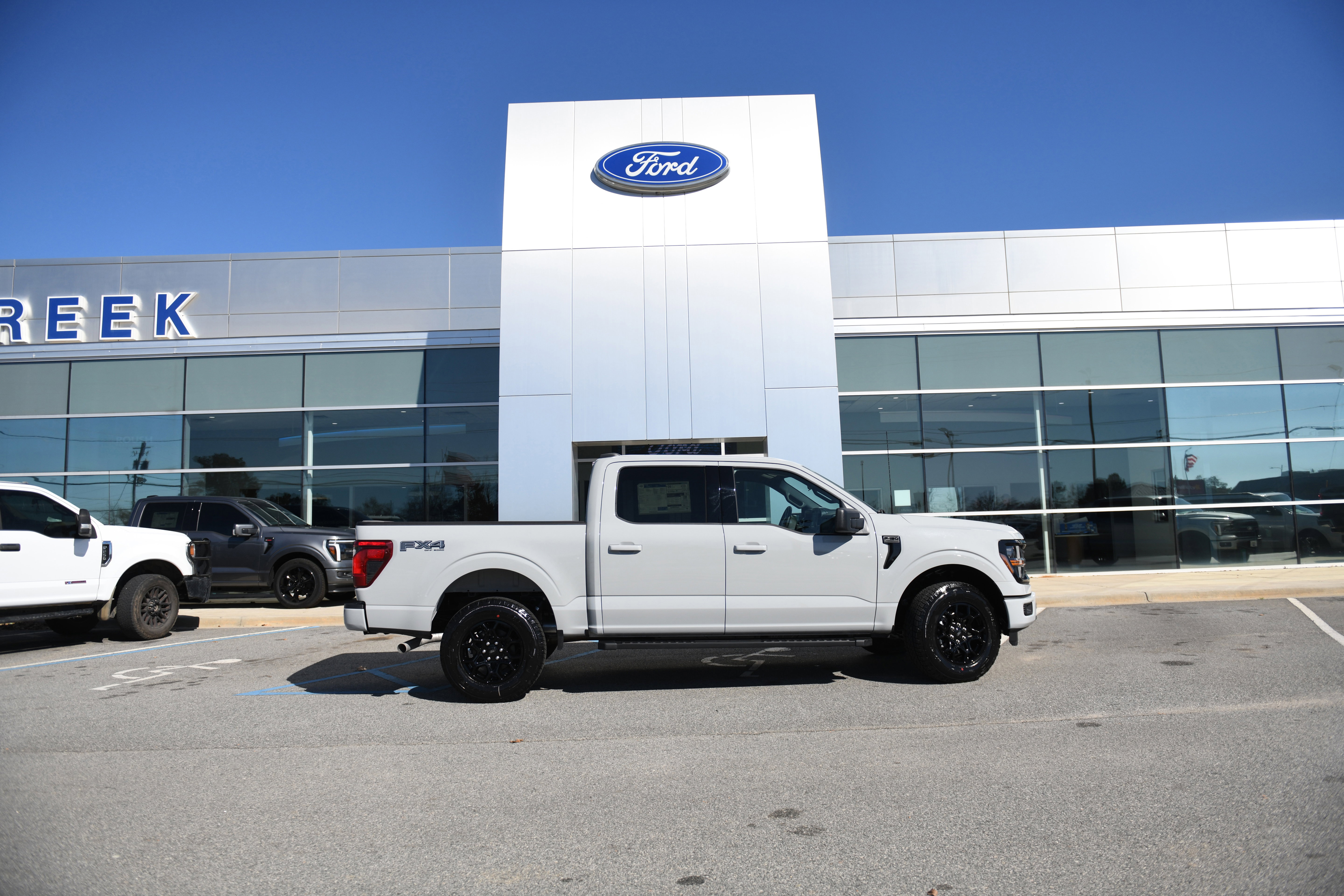 New 2026 Ford F150 XLT w/ FX4 Off-Road Package image 2