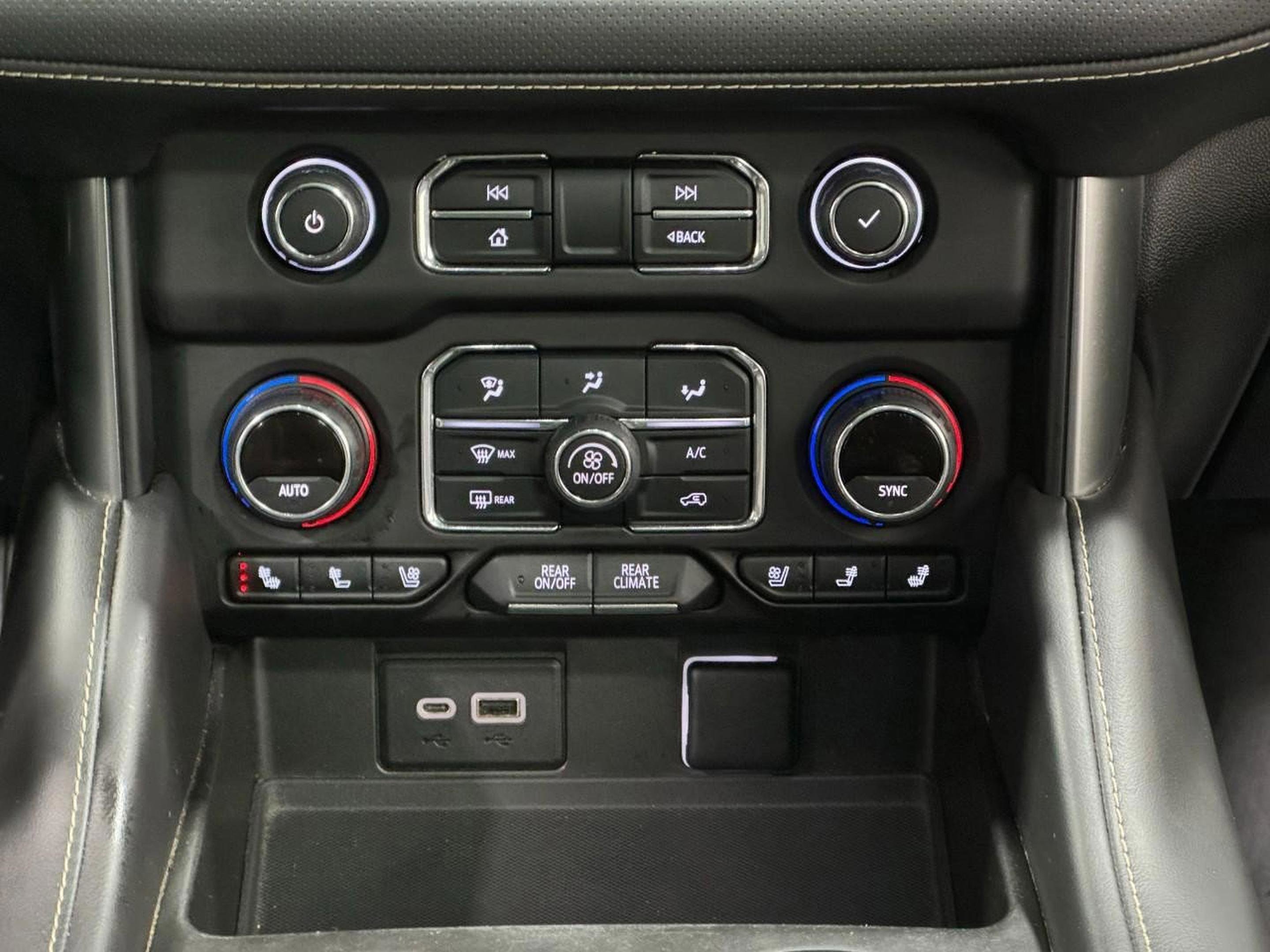 Used 2022 Chevrolet Tahoe Premier image 18