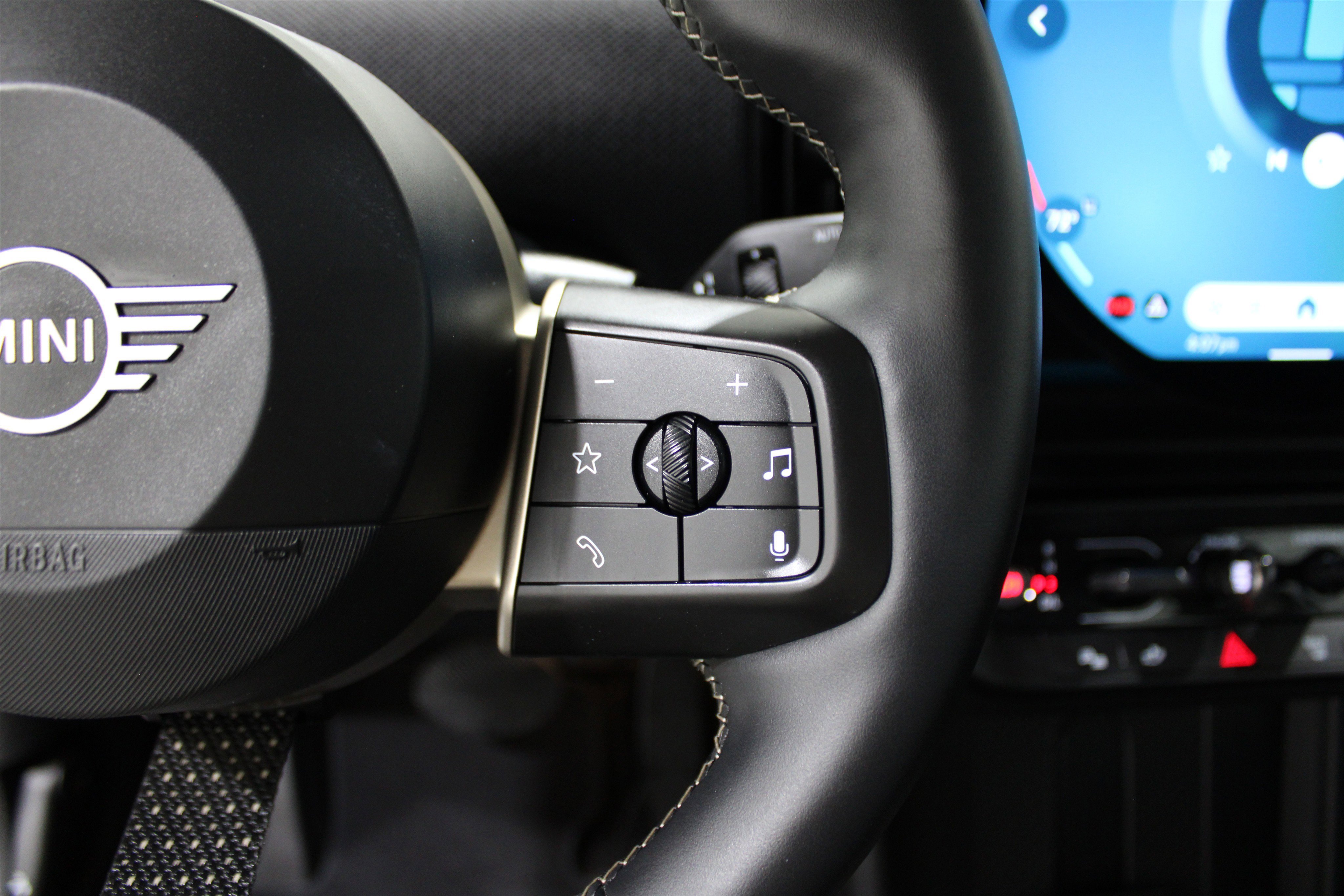 Used 2025 MINI Cooper S image 11