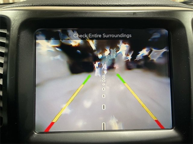 Used 2018 Jeep Cherokee Limited image 17