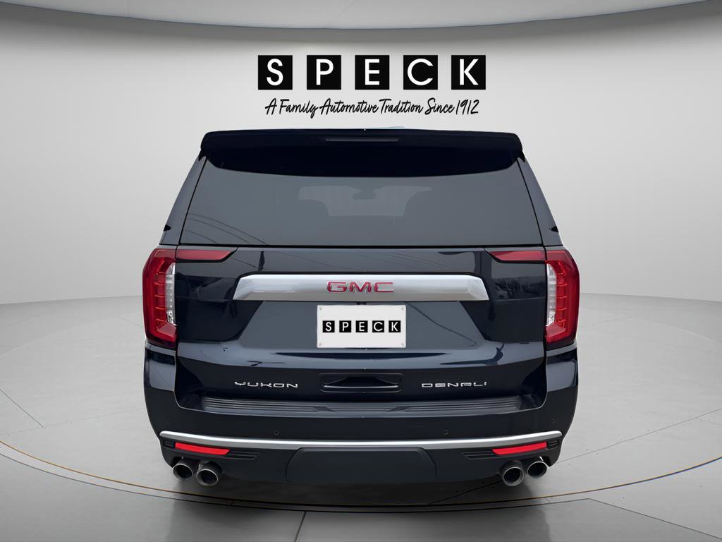 Used 2022 GMC Yukon XL Denali image 4