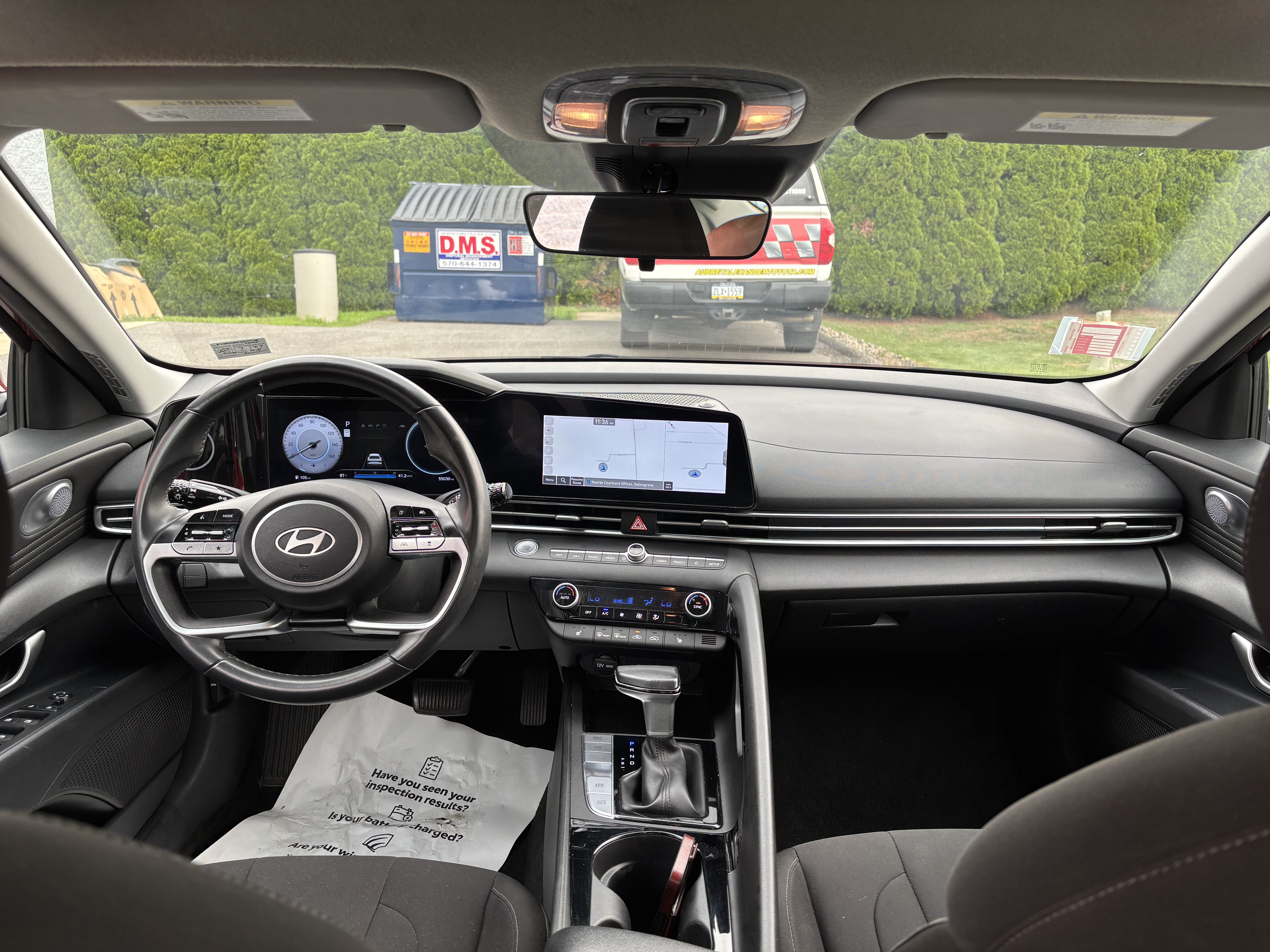 Used 2025 Hyundai Elantra SEL FWD image 15