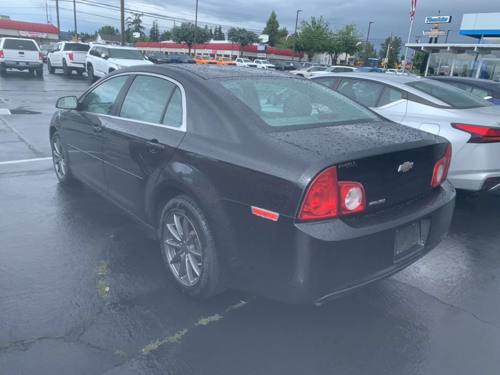 Used 2011 Chevrolet Malibu LS FWD image 2