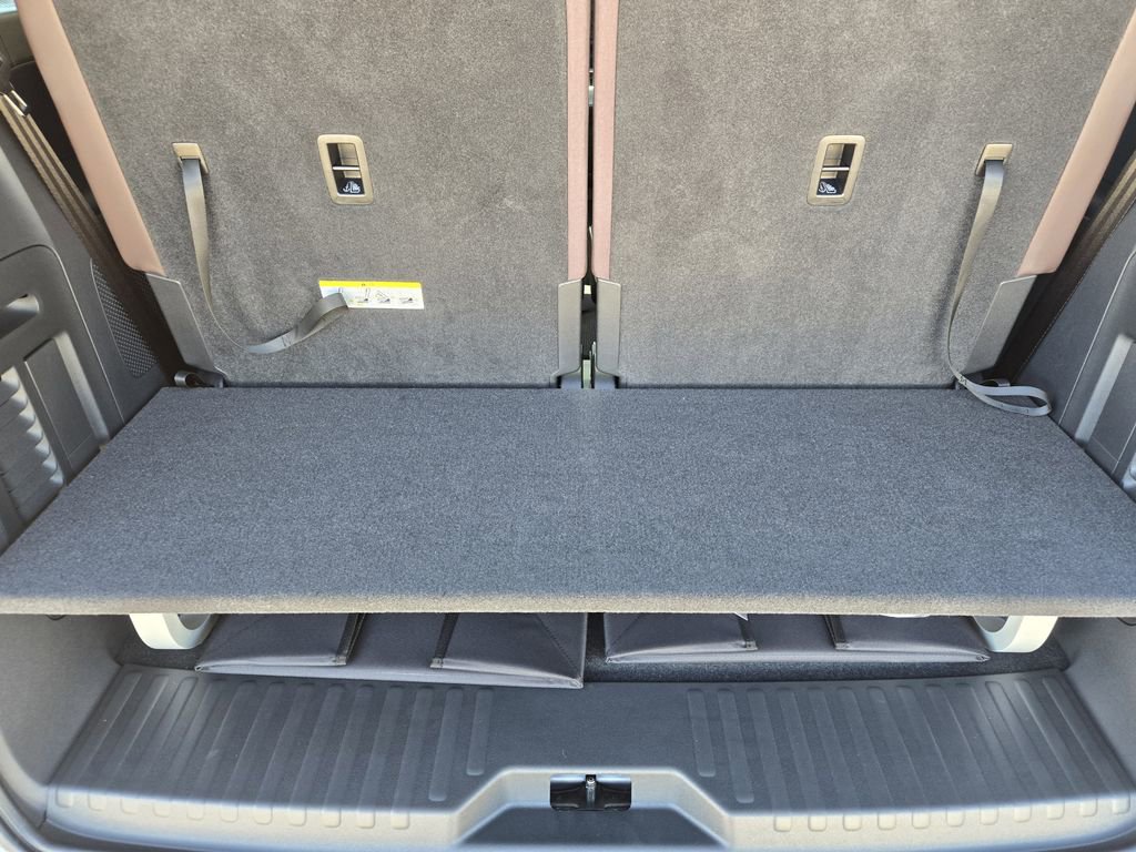 New 2025 Volkswagen ID. Buzz Pro S Plus image 25