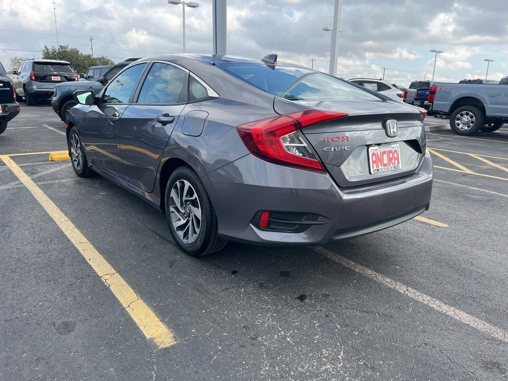 Used 2018 Honda Civic EX image 5