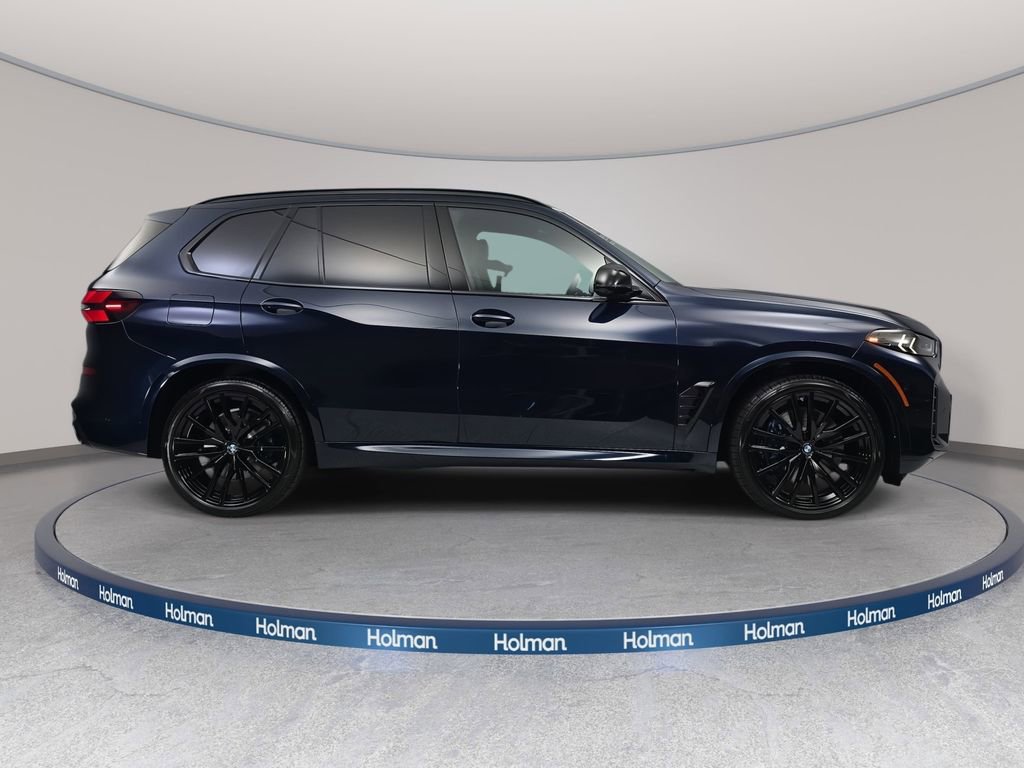 New 2026 BMW X5 M60i image 4