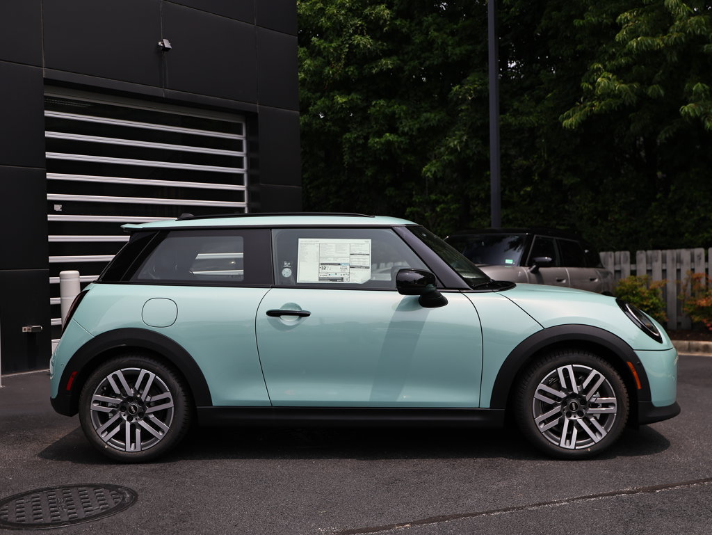 New 2026 MINI Cooper S FWD image 4