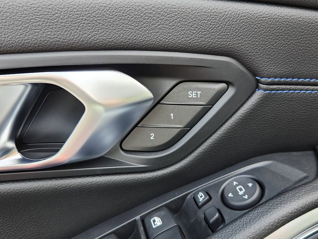 New 2026 BMW 330i xDrive Sedan w/ M Sport Package image 16