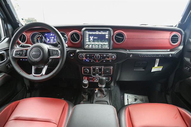 New 2023 Jeep Wrangler Unlimited Rubicon 4xe image 39