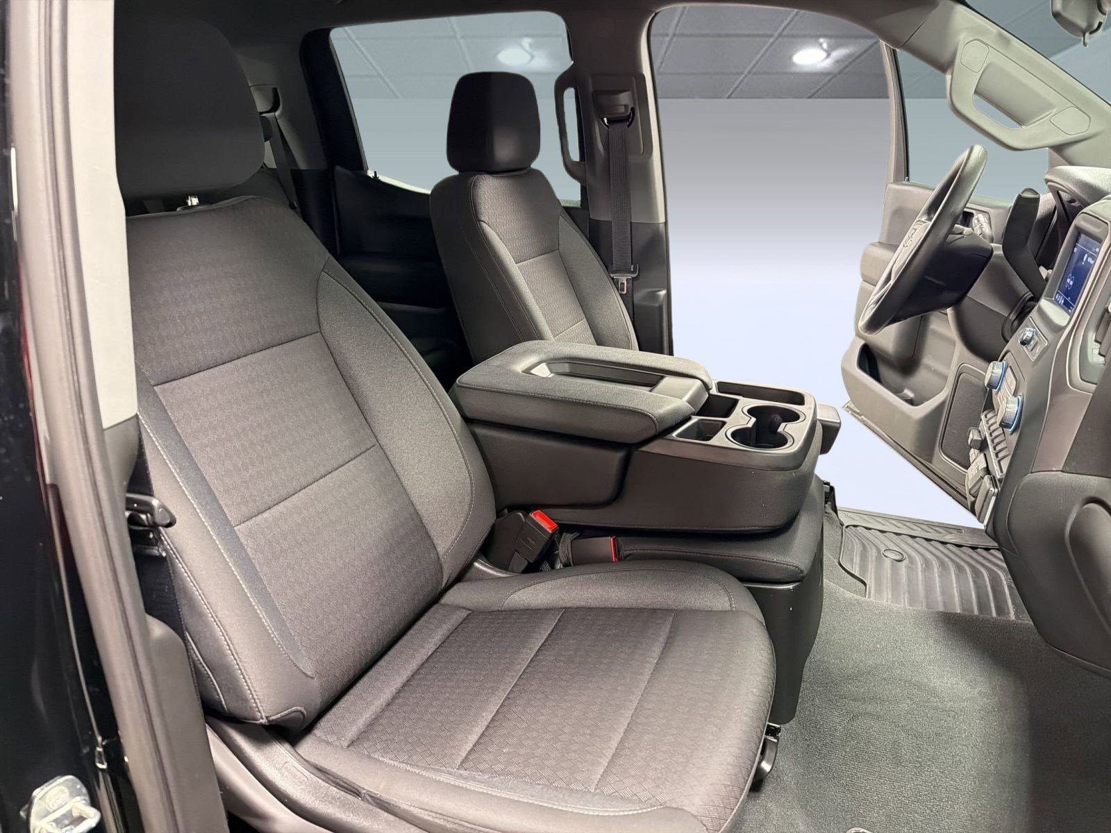 Certified 2023 Chevrolet Silverado 1500 Custom RWD image 31