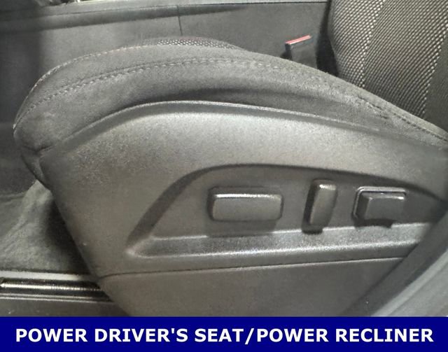 Used 2012 Chevrolet Equinox LT w/ Driver Convenience Package image 16