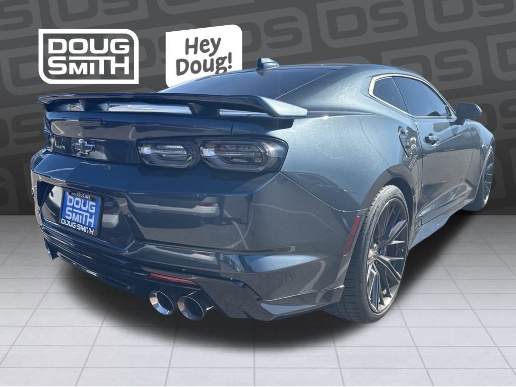 Used 2021 Chevrolet Camaro ZL1 image 19