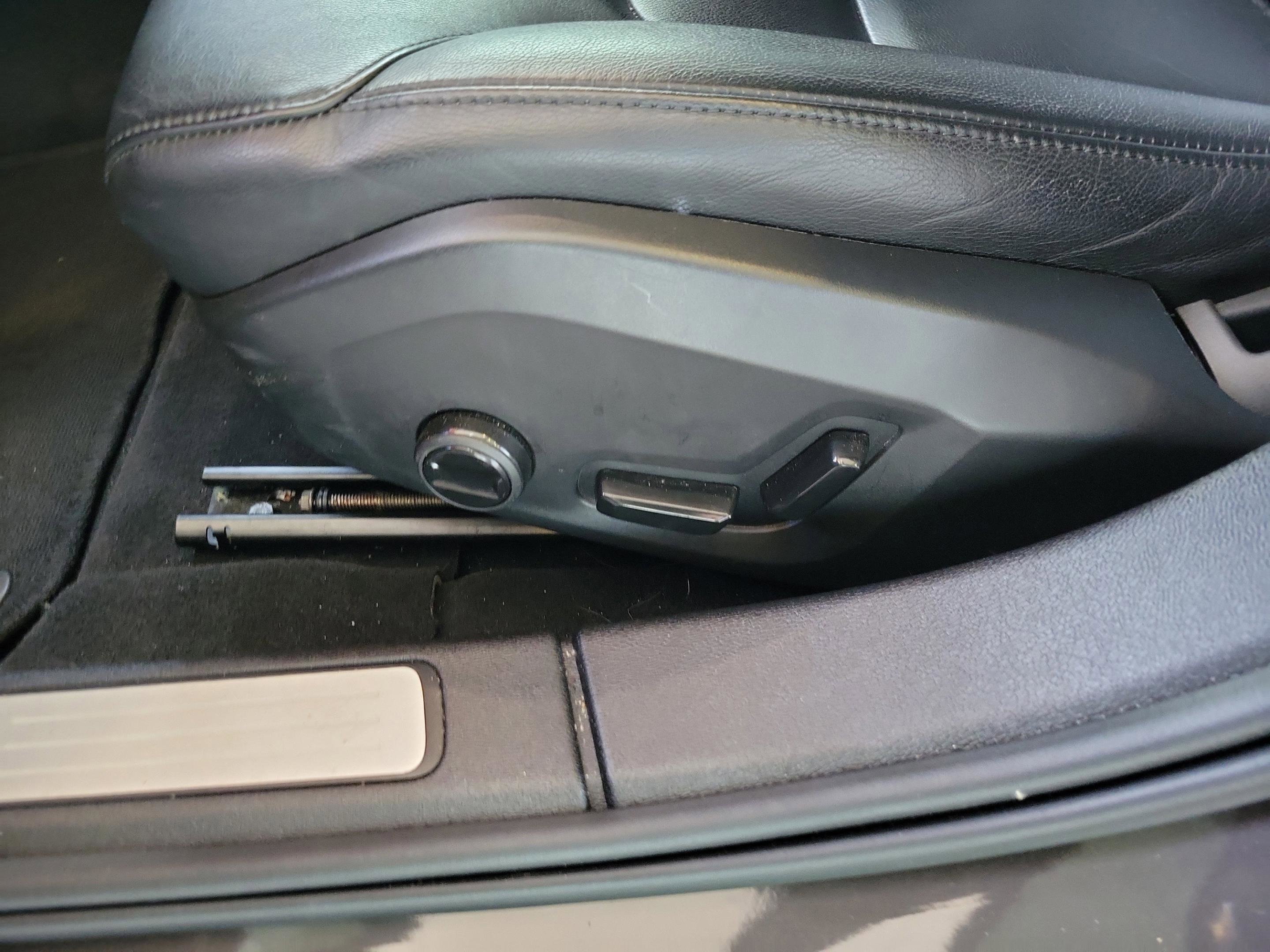 Used 2024 Volvo S60 B5 Core image 22