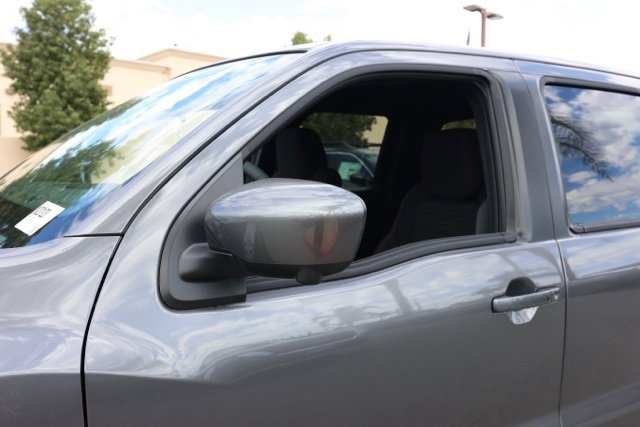 New 2026 Nissan Frontier Pro-X image 12