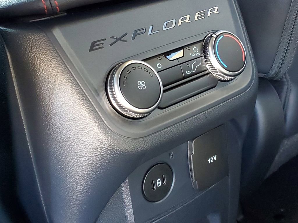 New 2026 Ford Explorer ST-Line AWD/4WD image 33