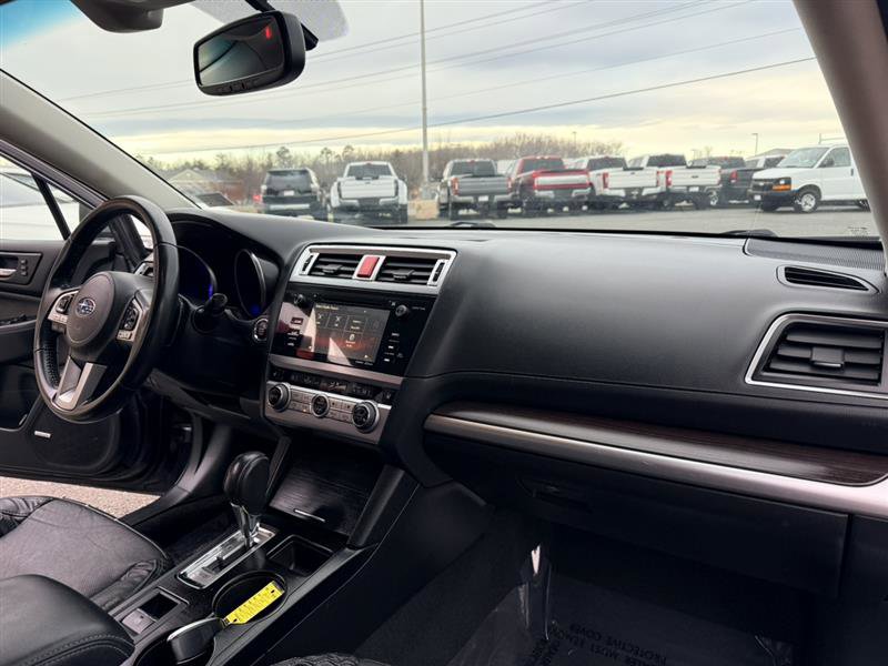 Used 2016 Subaru Legacy 2.5i Limited AWD/4WD image 14